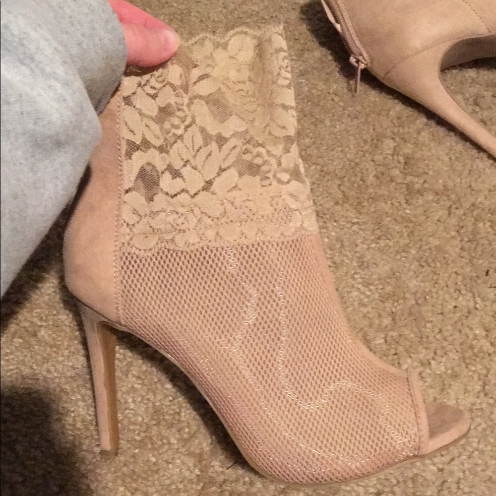 Shoes - Never worn